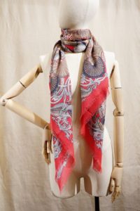 TOUCANS-WOOL&SILK-STRAWBERRY&NUDES-POSE 2