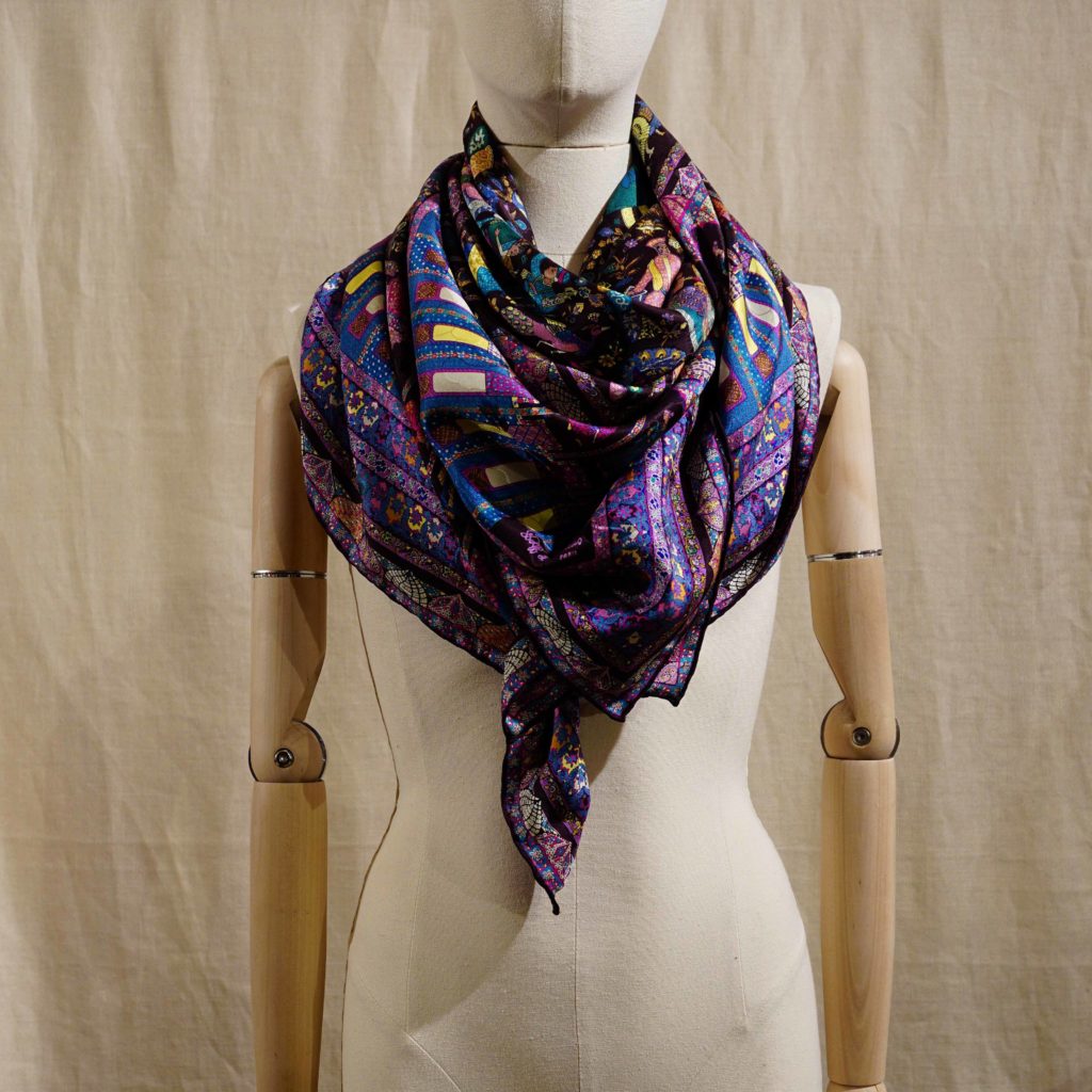 Châle Foulard Wolff Et Descourtis Paris En Laine - Motif Animalier Multicolore, Occasion